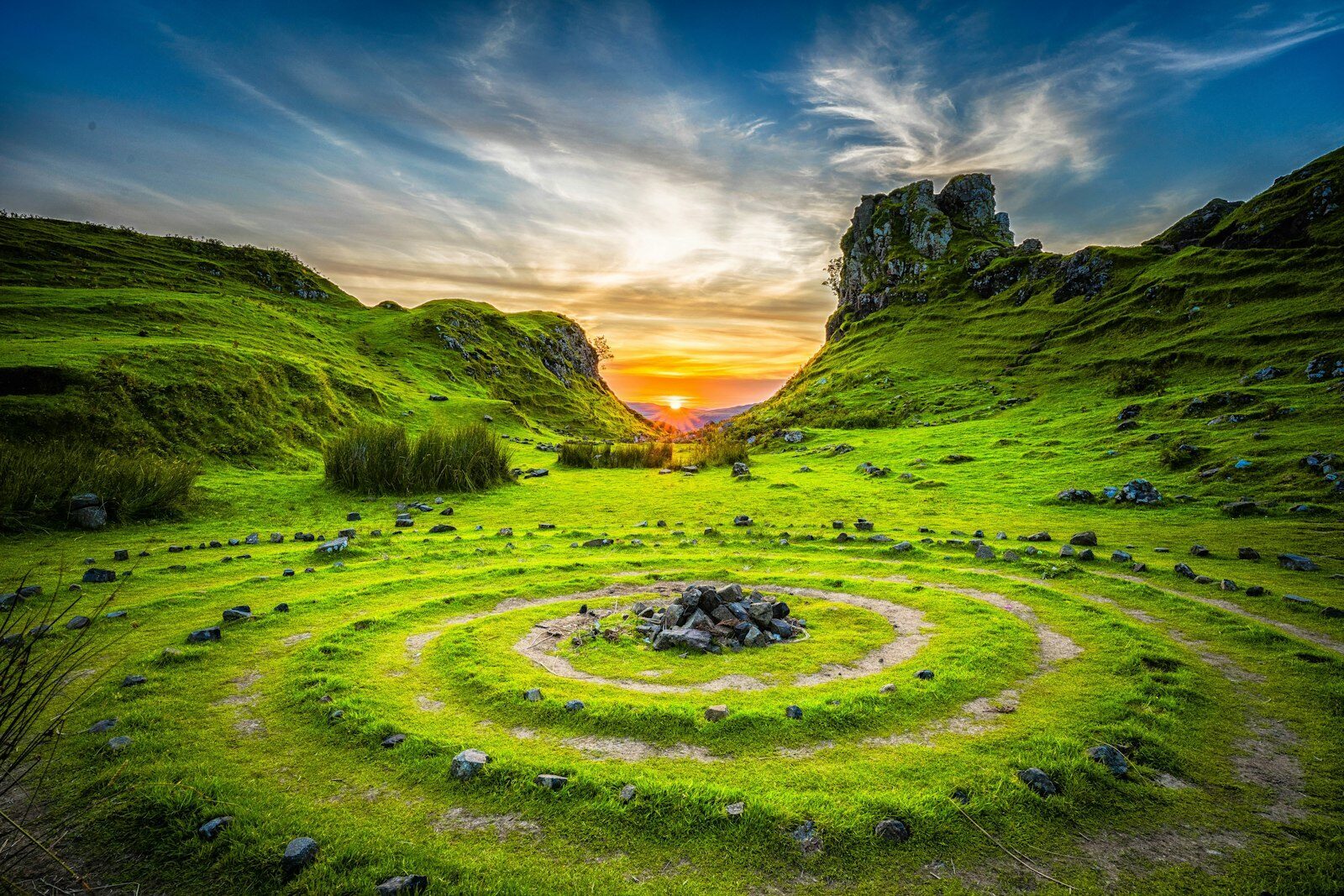tai chi park summer illustrating Summer's Gentle Flow: A 10-Minute Tai Chi Cool-Down for Hot