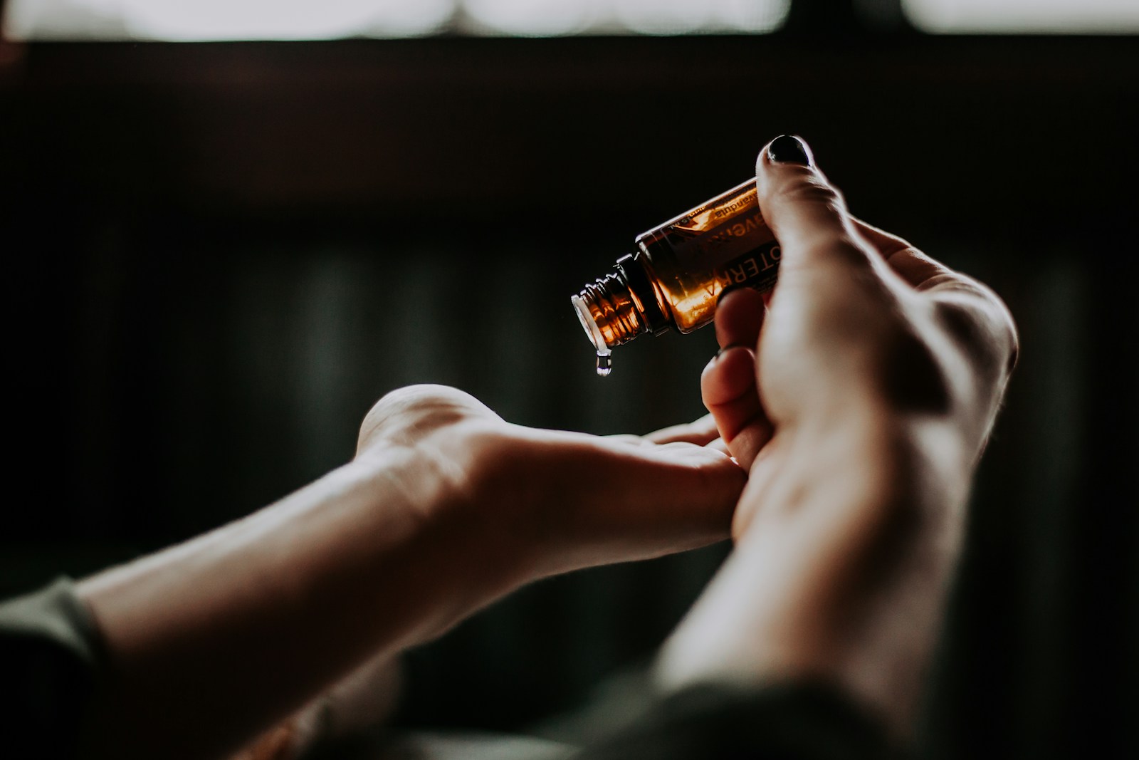 I Tried Gua Sha for My TMJ for 30 Days — Here’s What Happened