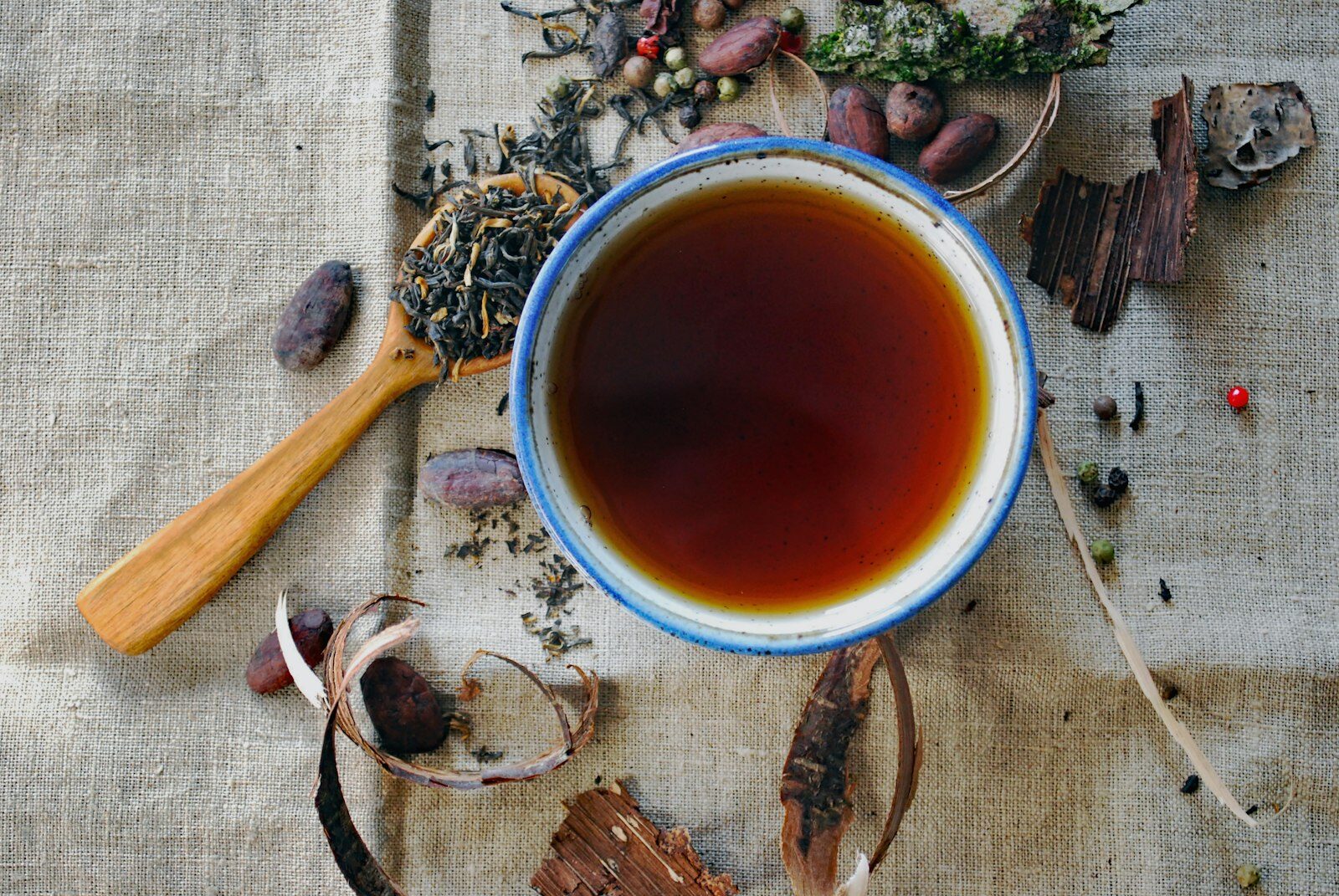 The Dragon Boat Festival’s Cooling Wisdom: Ancient Summer Rituals for Modern Heat